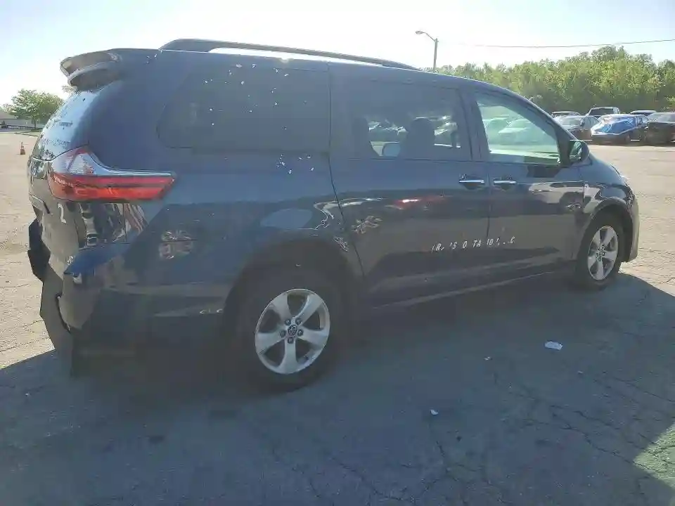 5TDKZ3DC2LS055992 2020 TOYOTA SIENNA-2