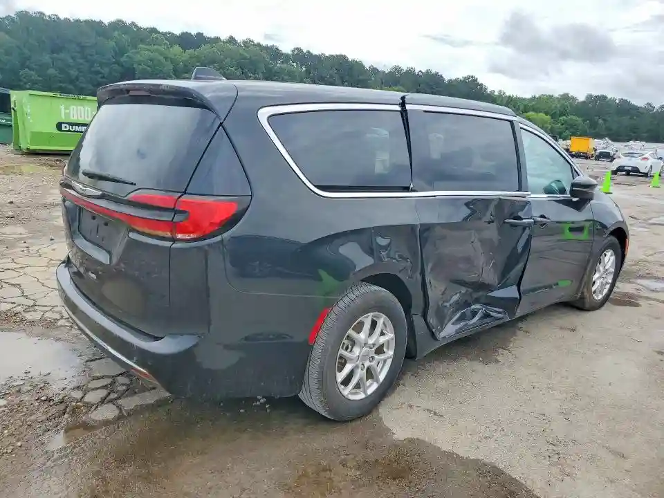 2C4RC1BG1PR631919 2023 CHRYSLER PACIFICA-2