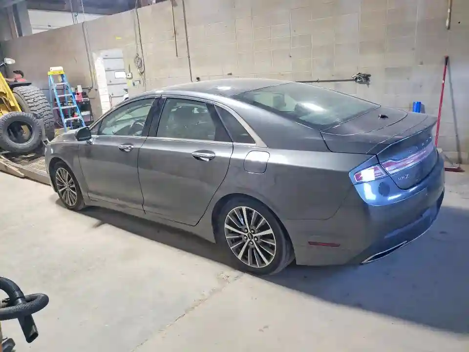 3LN6L5B9XLR601877 2020 LINCOLN MKZ-1