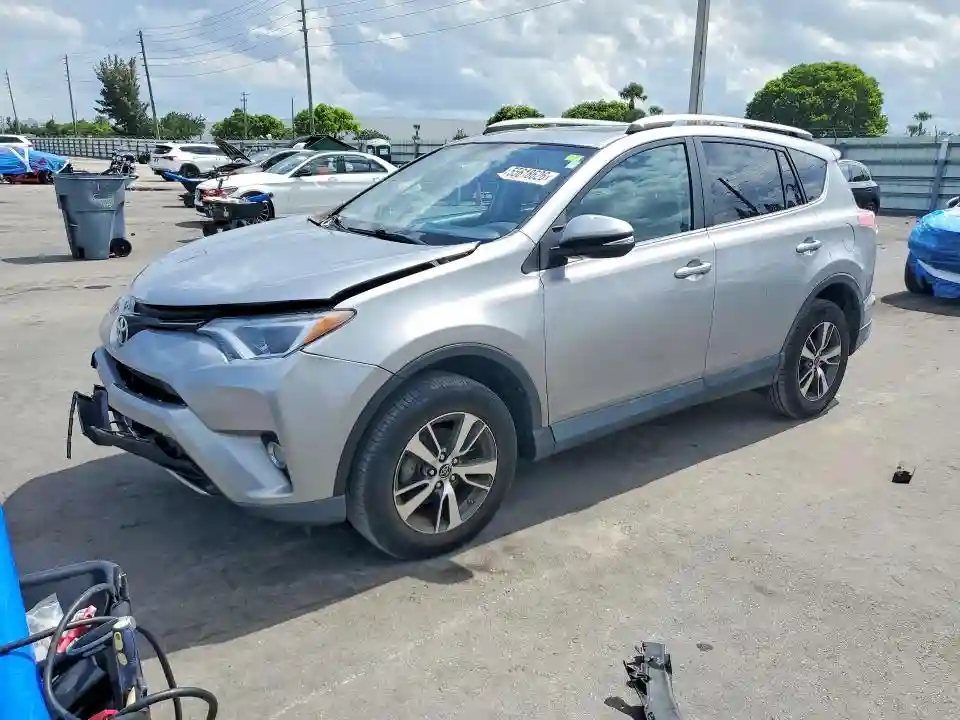 2T3WFREV1GW250175 2016 TOYOTA RAV4-0