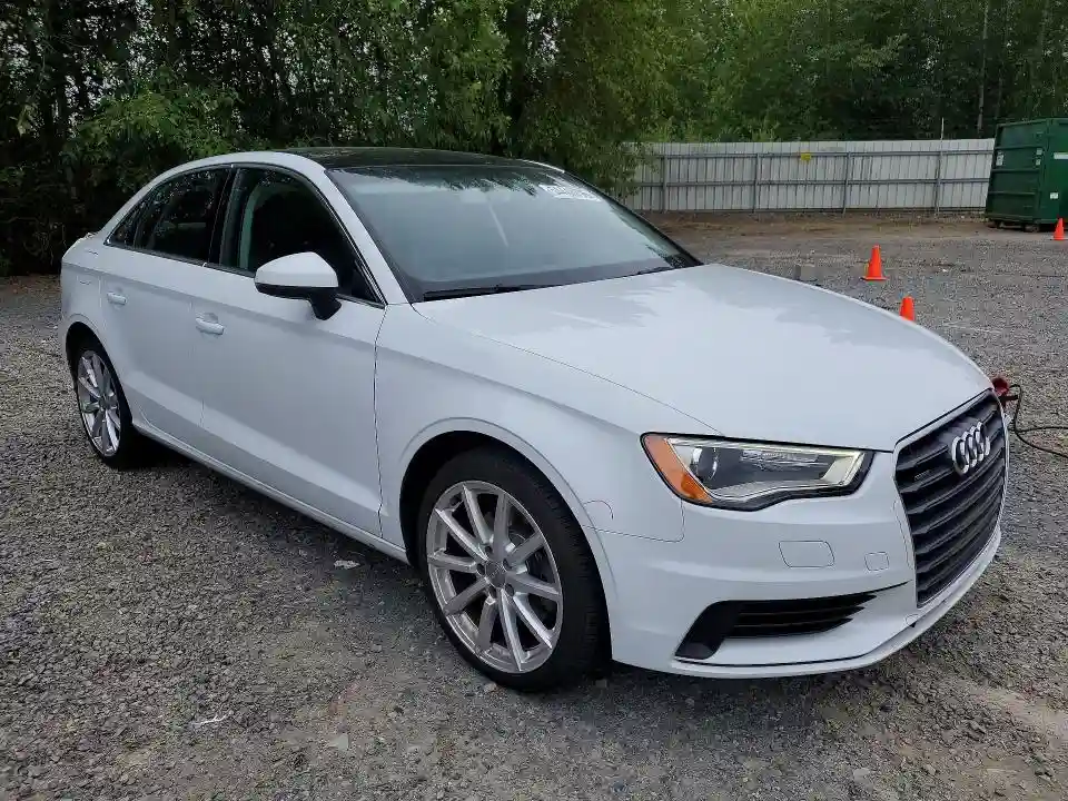 WAUEFGFF3F1019179 2015 AUDI A3-3