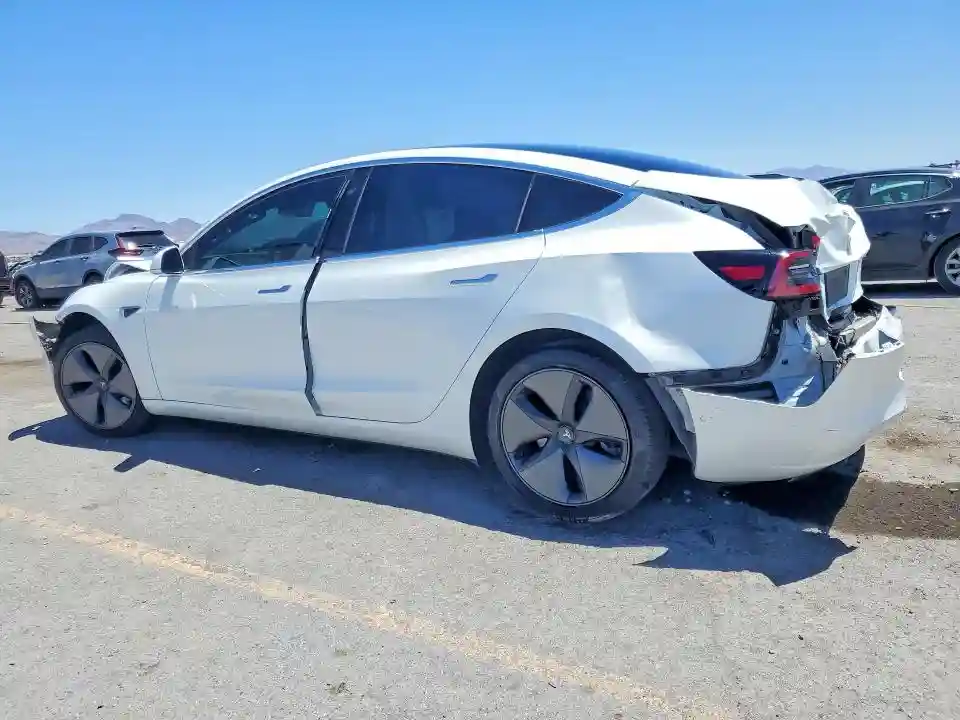 5YJ3E1EA7KF337503 2019 TESLA MODEL 3-1