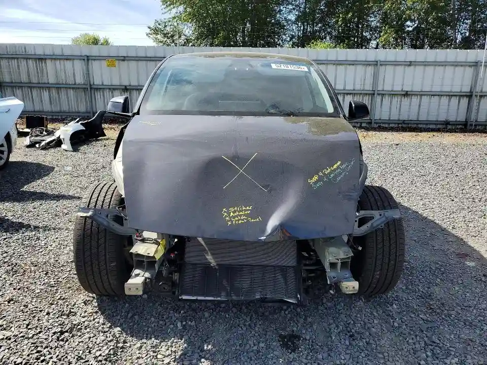 7SAYGDEE7TF517668 2026 TESLA MODEL Y-4