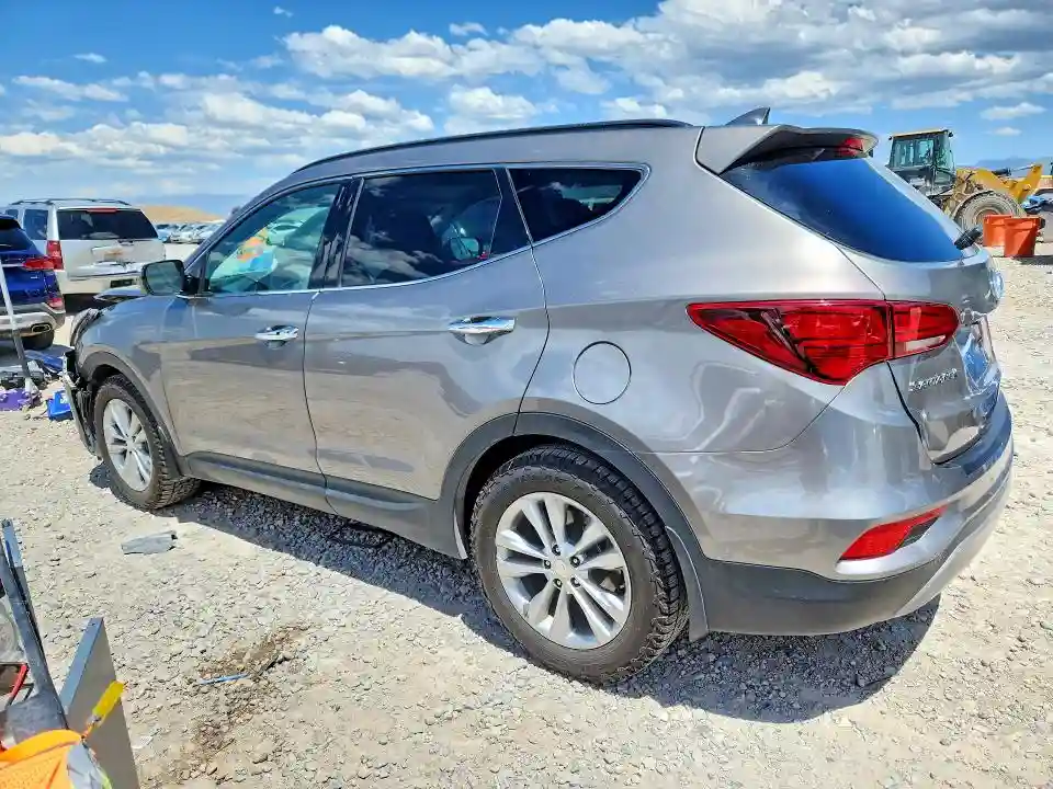 5XYZUDLA2JG527685 2018 HYUNDAI SANTA FE-1
