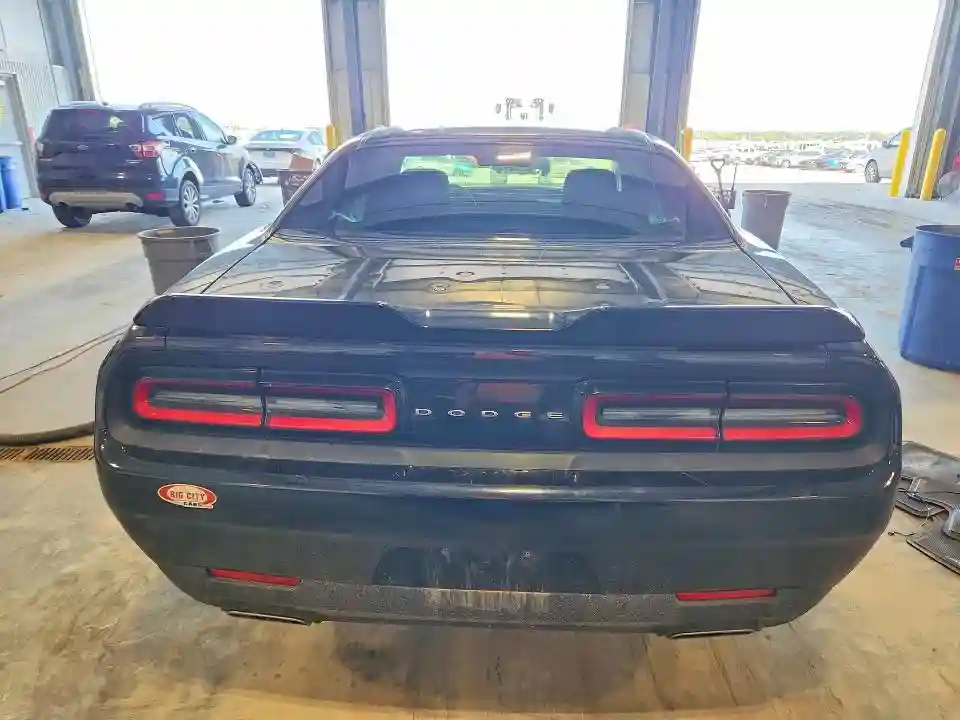 2C3CDZAG1GH285142 2016 DODGE CHALLENGER-5