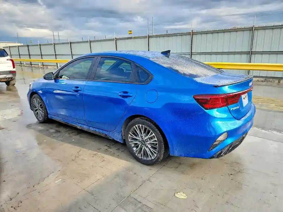 3KPF54AD5NE448978 2022 KIA FORTE-1