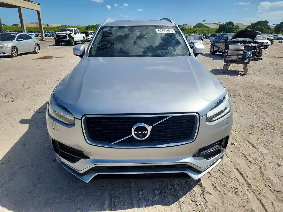 YV4A22PMXH1169948 2017 VOLVO XC90-4