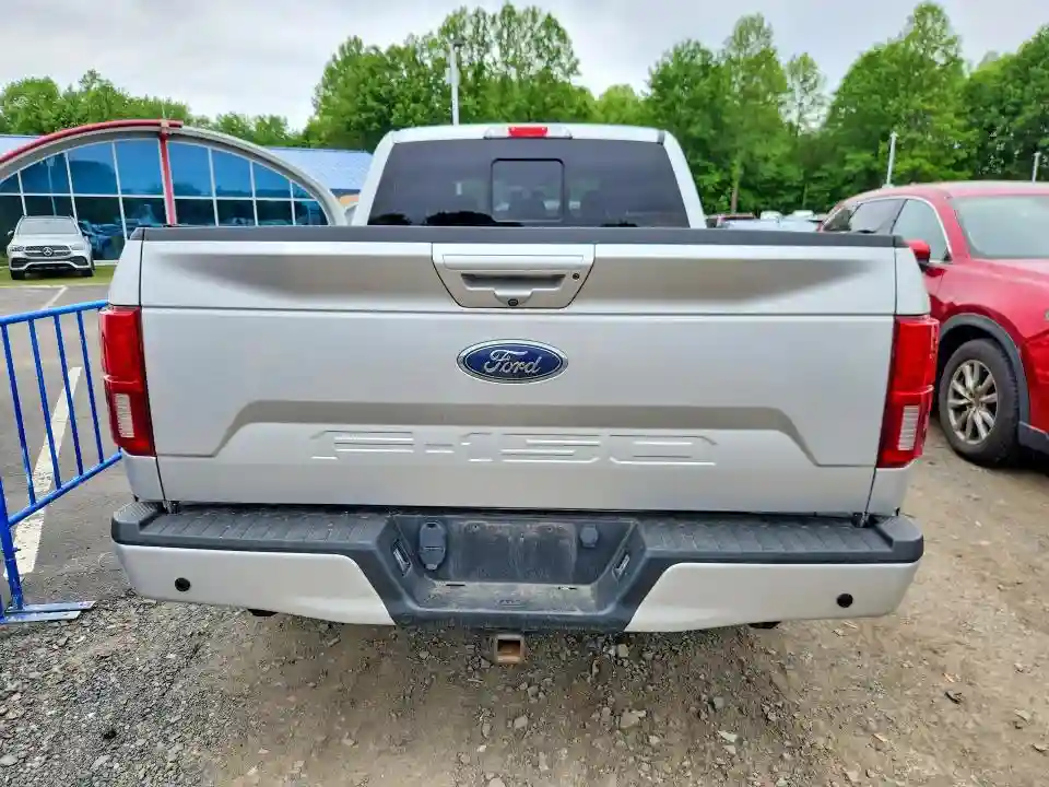 1FTFW1E18JFE25237 2018 FORD F150-5