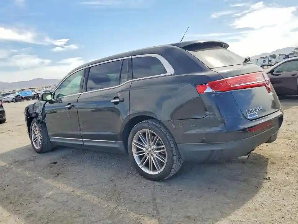 2LMHJ5AT7FBL03192 2015 LINCOLN MKT-1