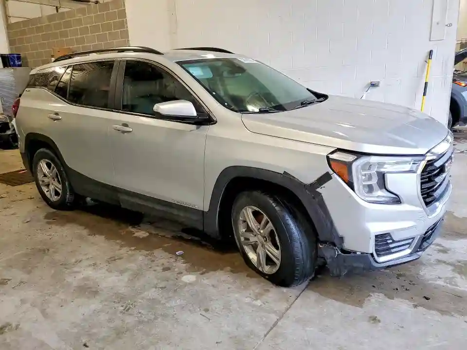3GKALMEV5NL147002 2022 GMC TERRAIN-3