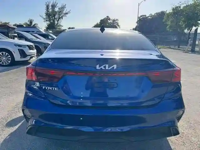 3KPF24AD4NE464503 2022 KIA FORTE-5