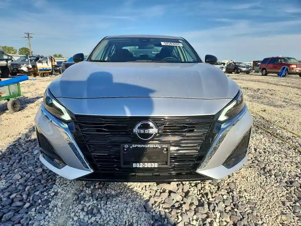 1N4BL4DW4RN429847 2024 NISSAN ALTIMA-4