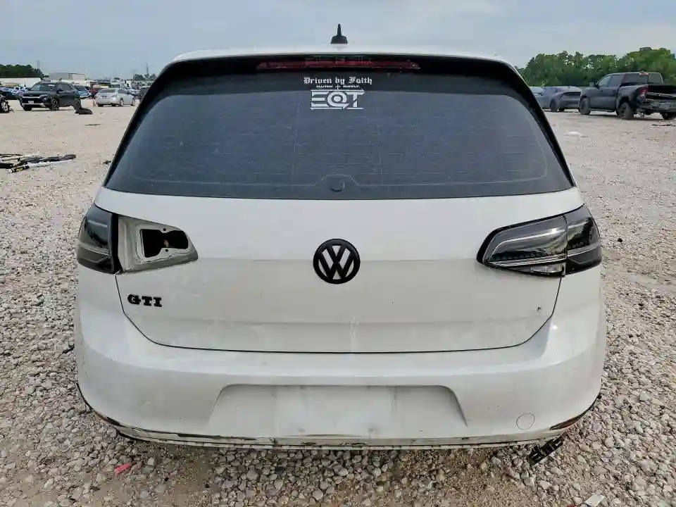 3VW4T7AU1FM051898 2015 VOLKSWAGEN GTI-5
