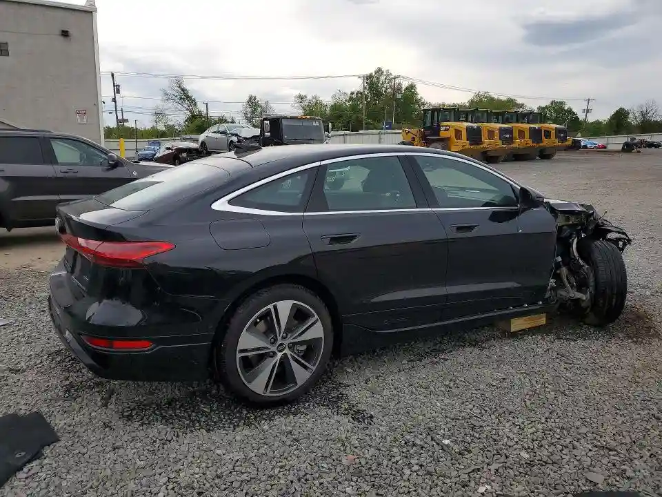 WAU3DAGHXSA027588 2025 AUDI A6 E-TRON-2