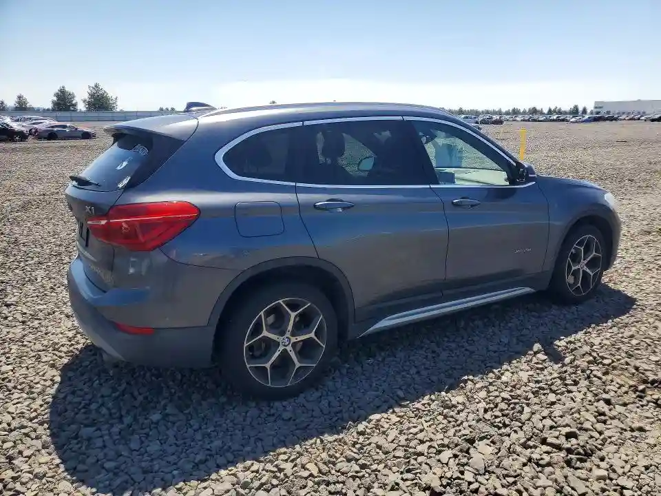 WBXHT3C3XG5F66459 2016 BMW X1-2