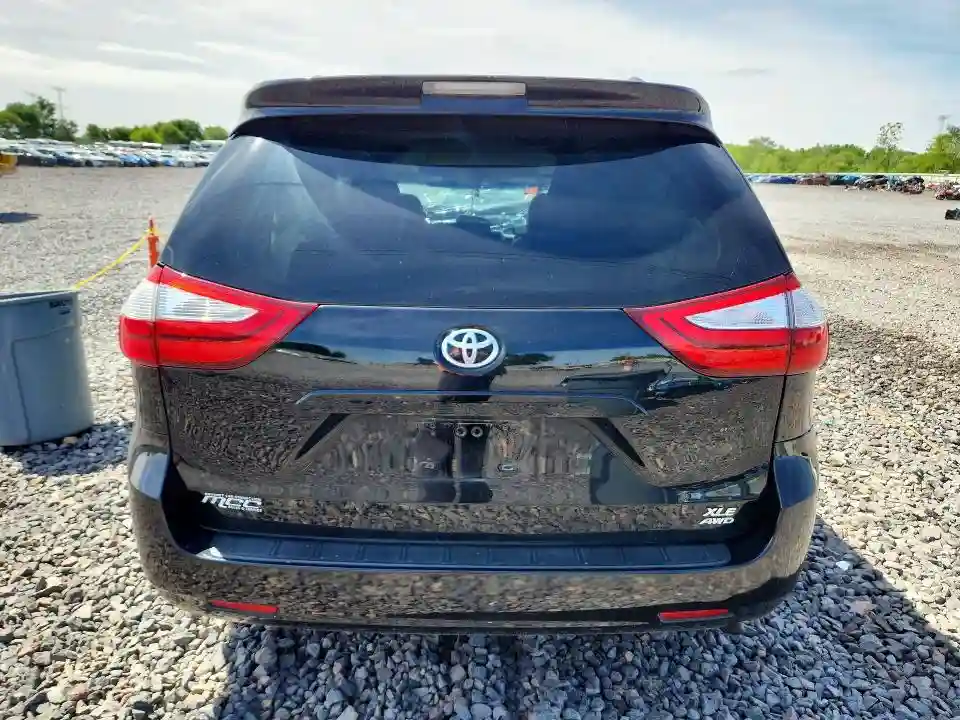5TDDZ3DC2HS174058 2017 TOYOTA SIENNA-5