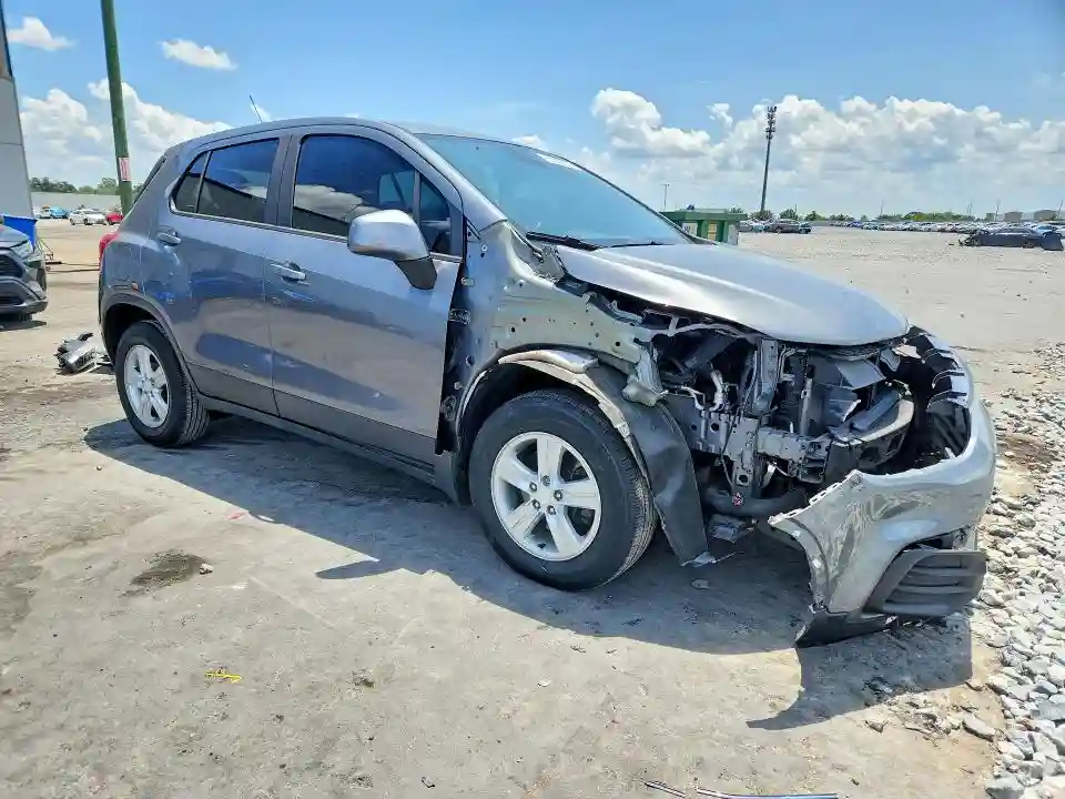 3GNCJKSB3LL156231 2020 CHEVROLET TRAX-3