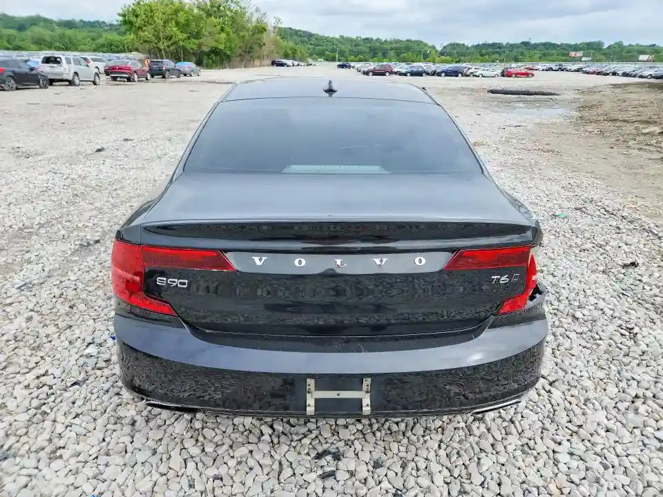 LVY992MK3JP037811 2018 VOLVO S90-5