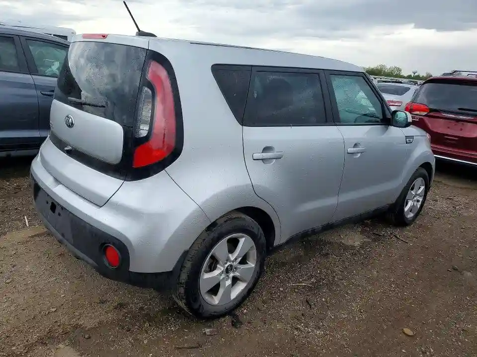 KNDJN2A27K7687960 2019 KIA SOUL BASE-2