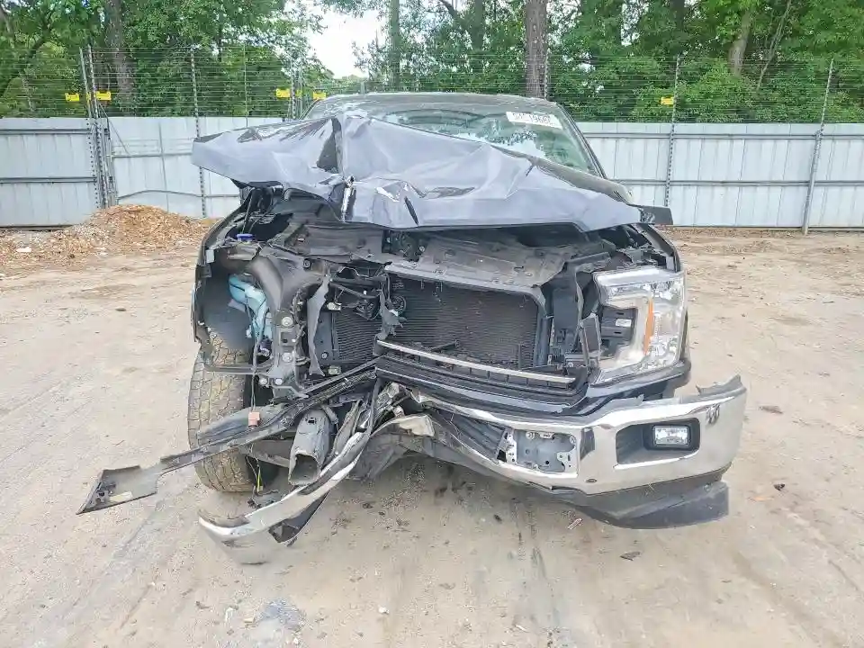 1FTEW1C57KFA19775 2019 FORD F150-4