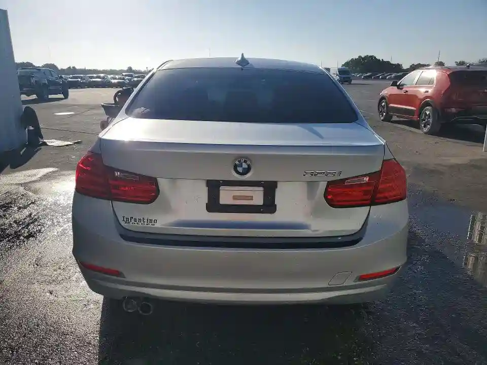 WBA3A5C56FP605040 2015 BMW 3 SERIES-5