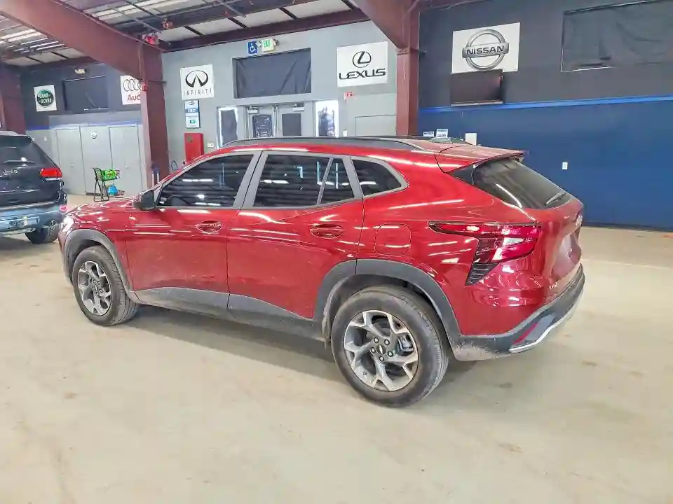 KL77LHE28RC038552 2024 CHEVROLET TRAX-1