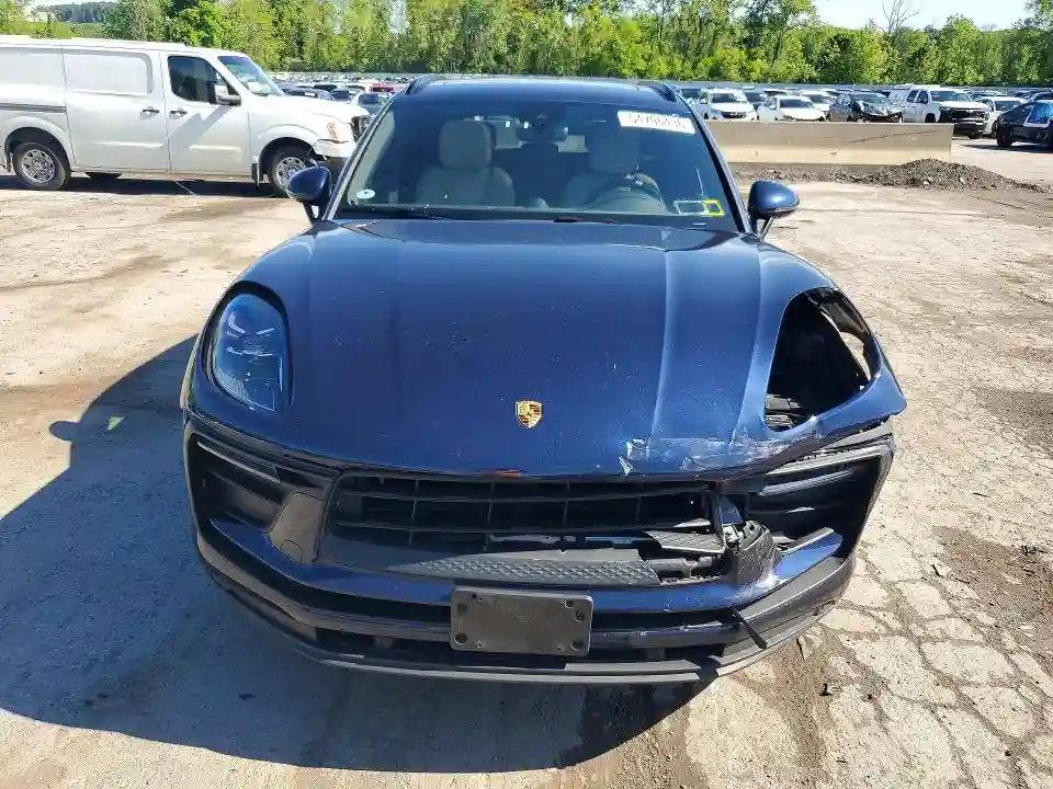 WP1AA2A53NLB01545 2022 PORSCHE MACAN-4