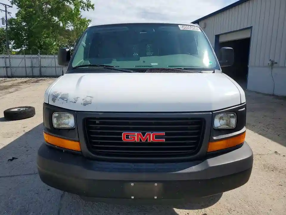 1GTW7FCF5F1274984 2015 GMC SAVANA-4