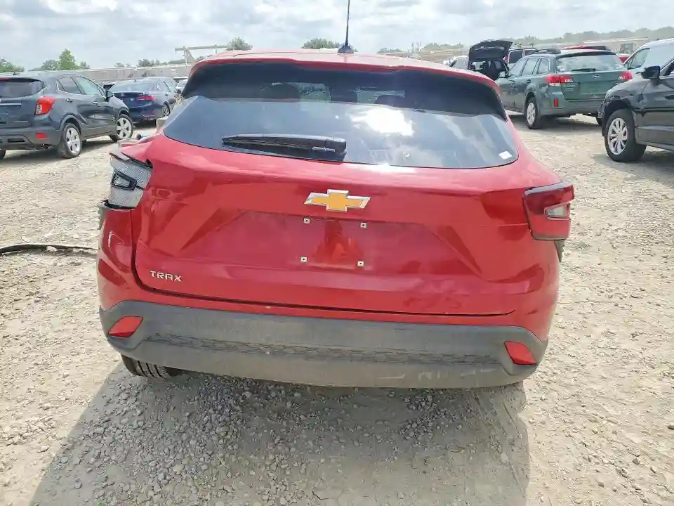 KL77LFEP7TC069511 2026 CHEVROLET TRAX-5
