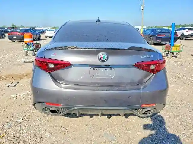 ZARFAMBN4P7671380 2023 ALFA ROMEO GIULIA-5