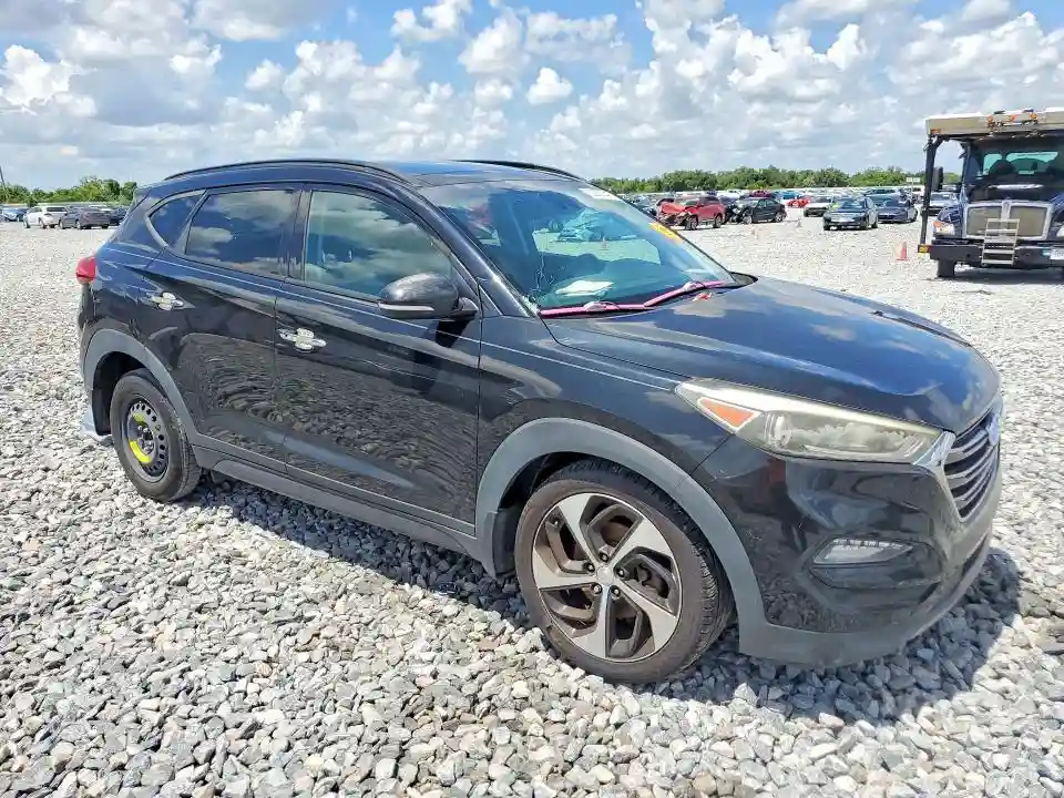 KM8J33A22GU085600 2016 HYUNDAI TUCSON-3