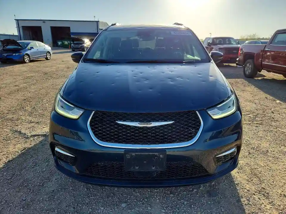 2C4RC3BG3NR216819 2022 CHRYSLER PACIFICA-4