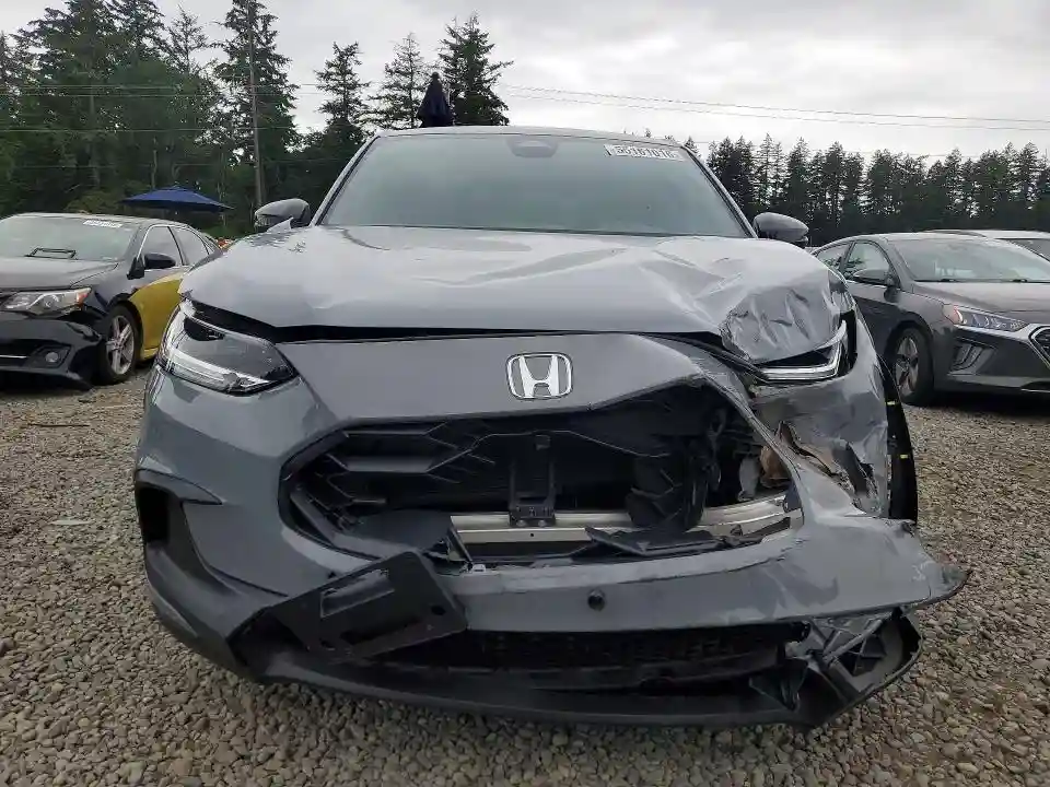 3CZRZ2H58RM737251 2024 HONDA HR-V-4