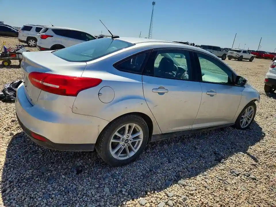 1FADP3F28HL267152 2017 FORD FOCUS-2