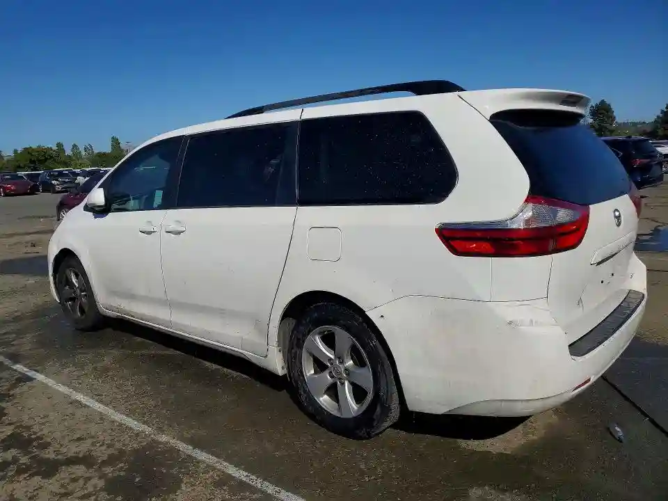 5TDKK3DC9GS714581 2016 TOYOTA SIENNA-1