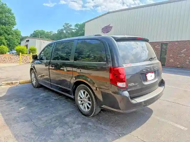 2C4RDGCG1JR207498 2018 DODGE CARAVAN-2