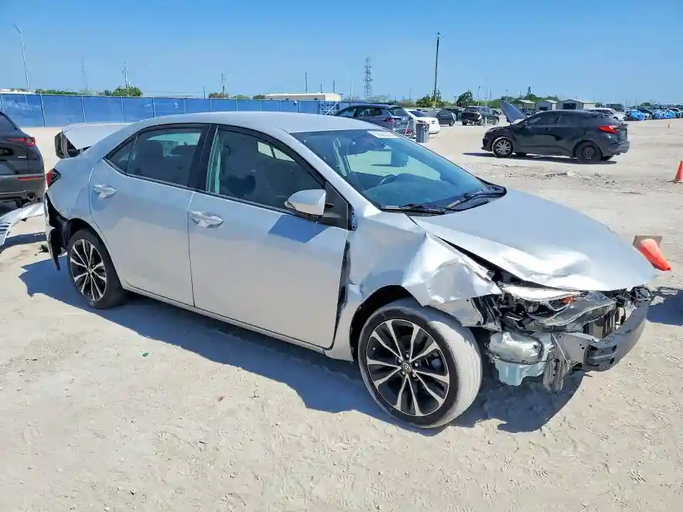 2T1BURHE6KC240065 2019 TOYOTA COROLLA-3