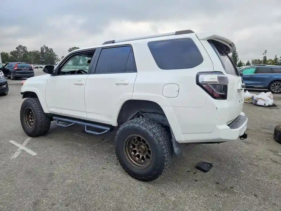 JTEMU5JRXP6102148 2023 TOYOTA 4RUNNER-1