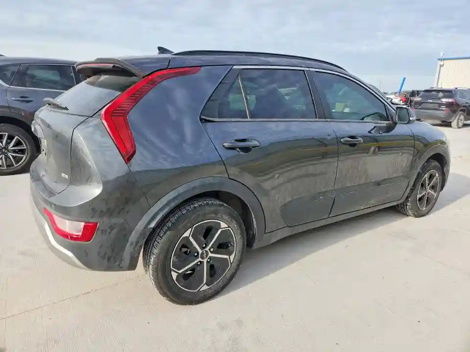 KNDCR3LE8R5148540 2024 KIA NIRO-2