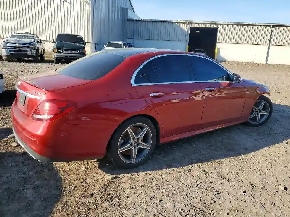 WDDZF6GB9JA383342 2018 MERCEDES-BENZ E-CLASS-2
