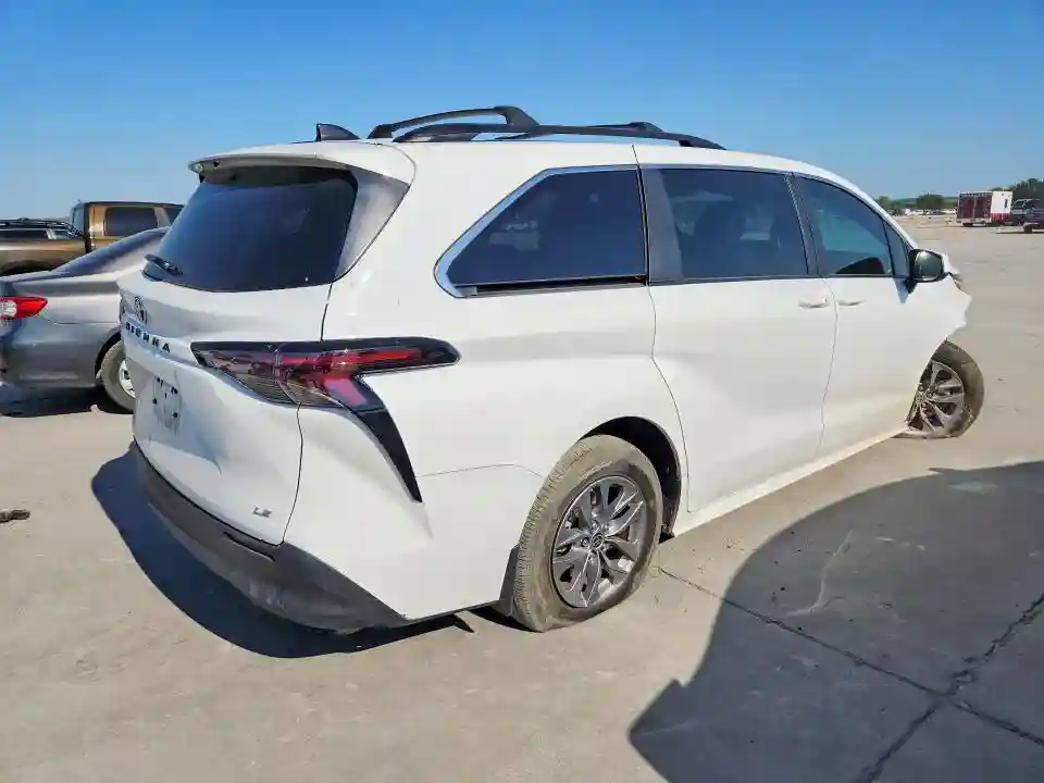 5TDKRKEC5SS227021 2025 TOYOTA SIENNA-2