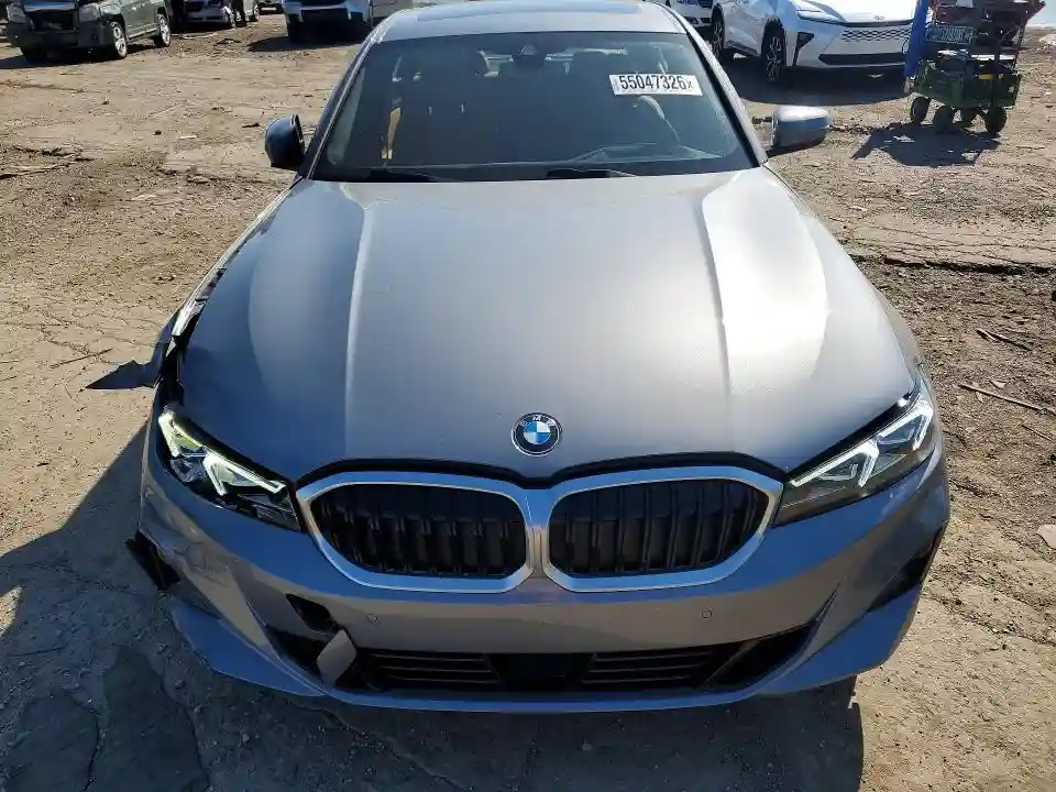 3MW89CW08S8E90775 2025 BMW 3 SERIES-4