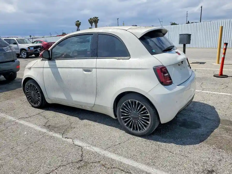 ZFAFFAA45RX209956 2024 FIAT 500-1