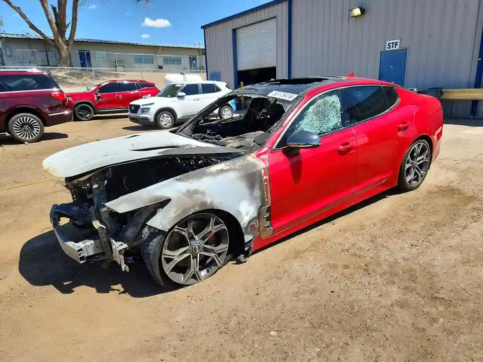 KNAE55LC8J6027758 2018 KIA STINGER-0