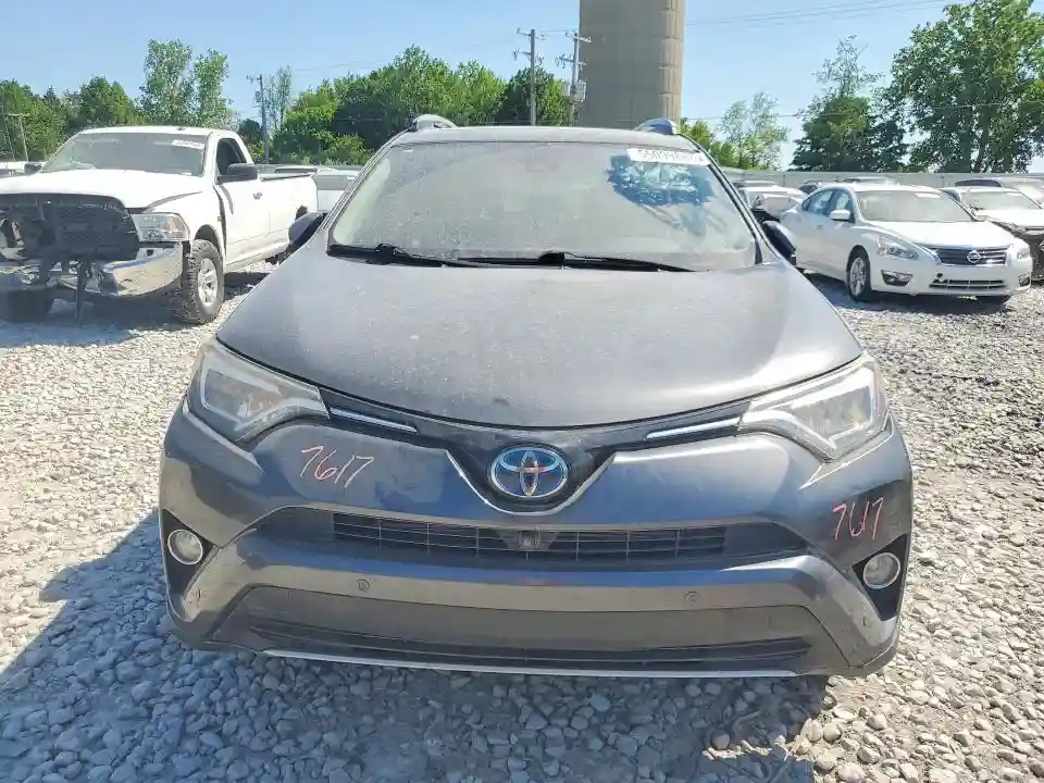 JTMDJREV1JD190618 2018 TOYOTA RAV4-4
