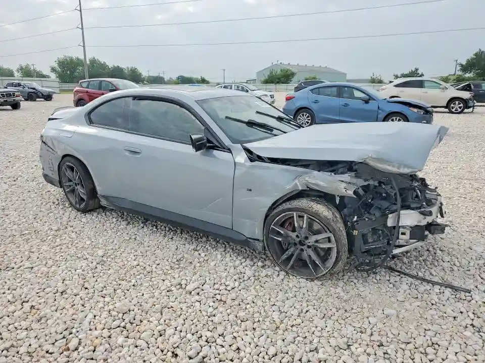3MW53CM06R8E51782 2024 BMW M2-3