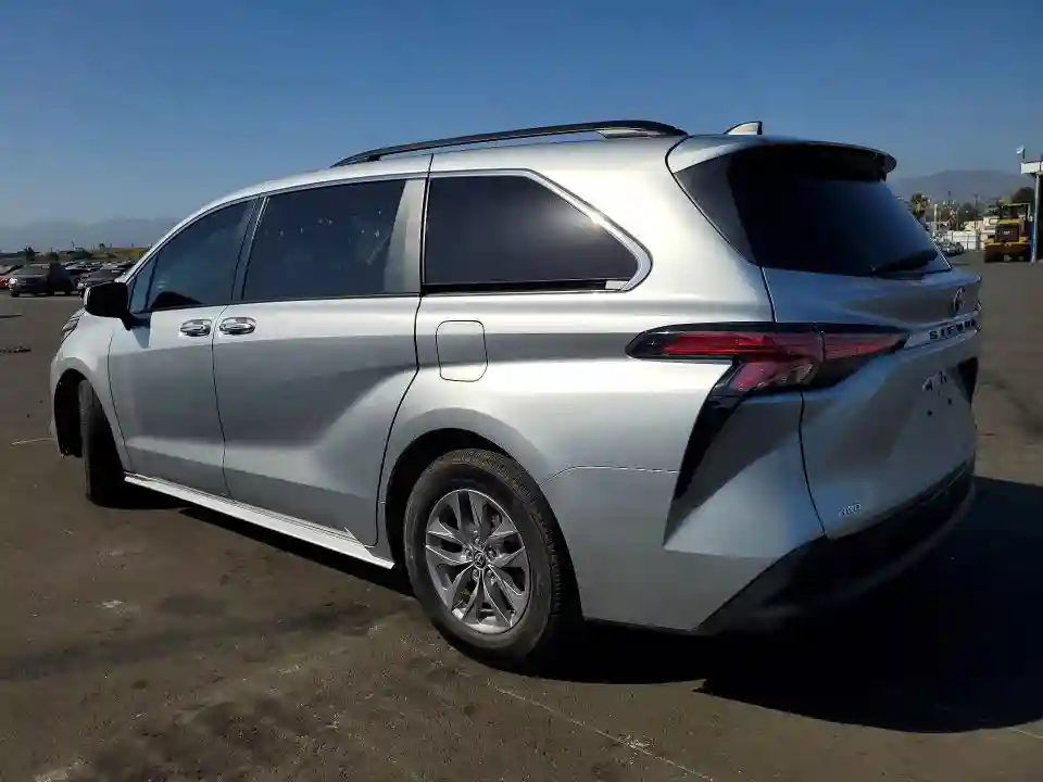 5TDJSKFC9NS044854 2022 TOYOTA SIENNA-1