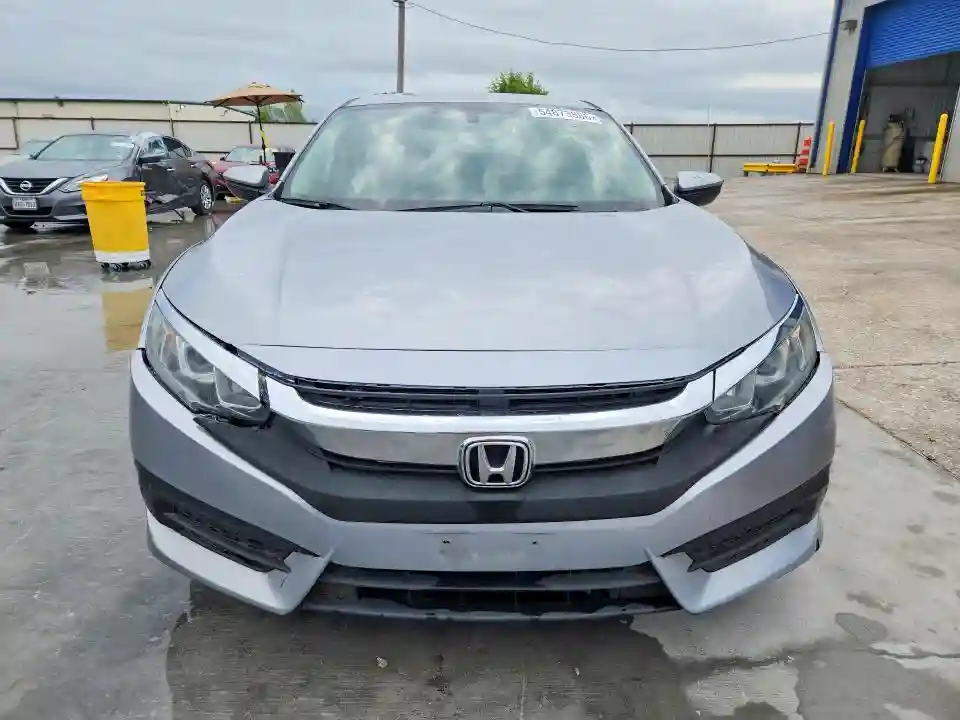 2HGFC2F57JH582595 2018 HONDA CIVIC-4