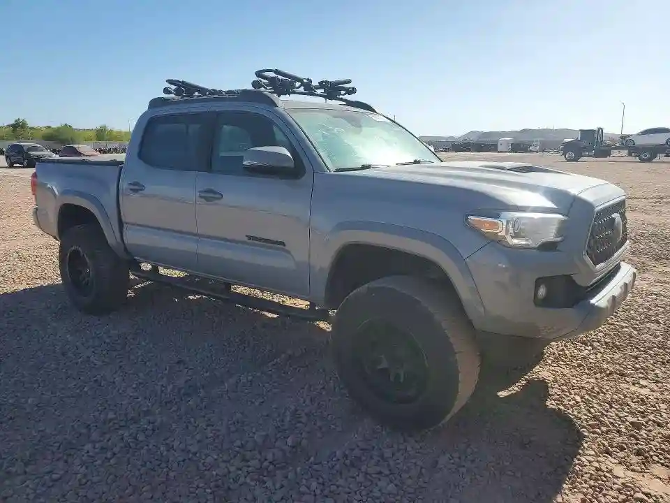 3TMCZ5AN1JM155861 2018 TOYOTA TACOMA-3