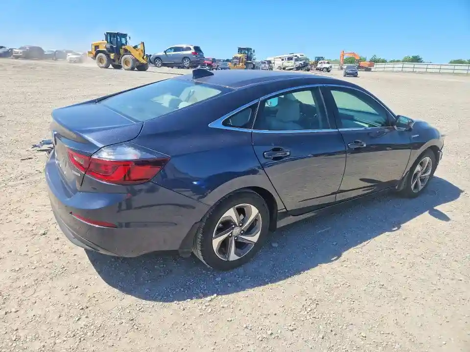 19XZE4F52KE011157 2019 HONDA INSIGHT-2